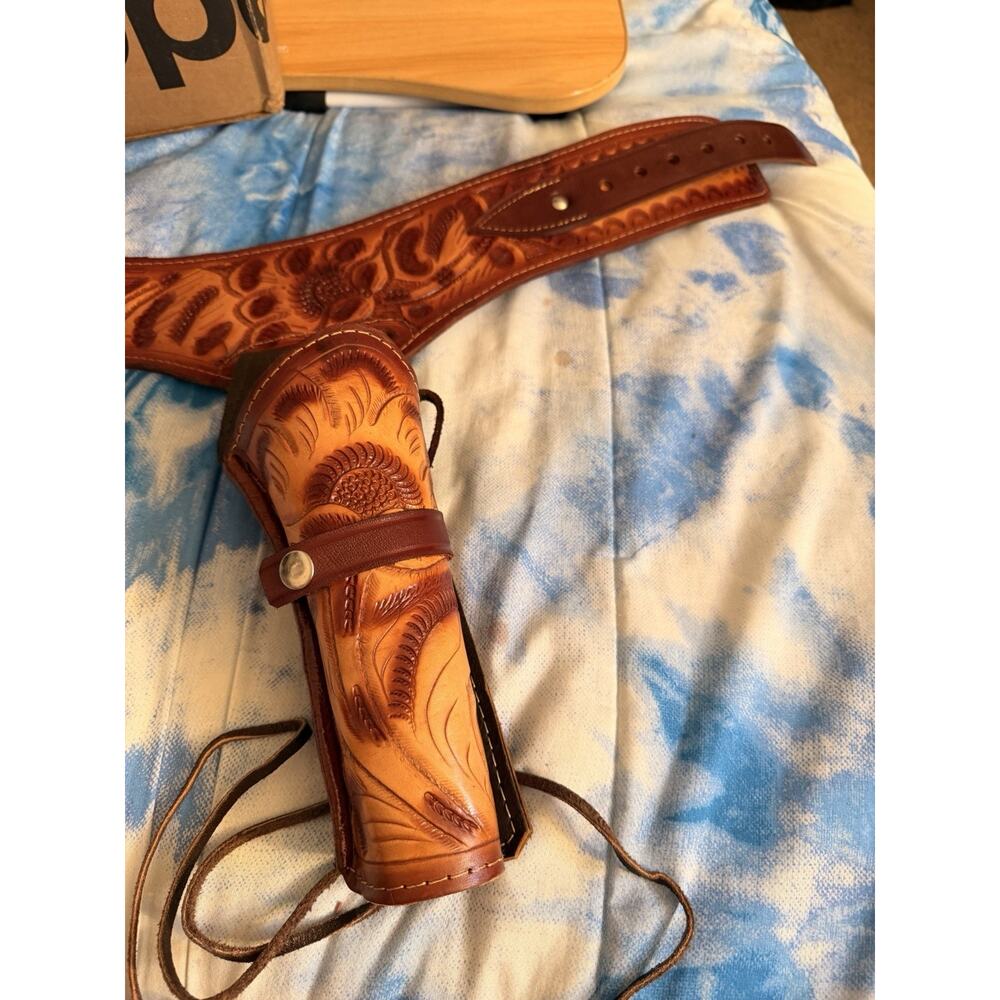 Western Gun holster Belt Old West Custom Genuine Leather Handmade Cowboy Pistol